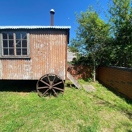 Artist'S Retreat - Old Signal Box - Private Sauna باث المظهر الخارجي الصورة