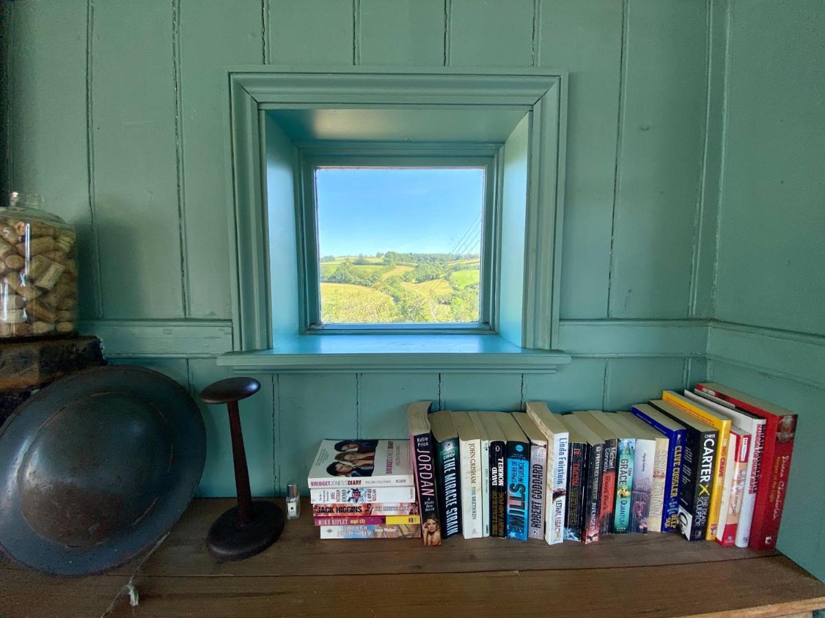 Artist'S Retreat - Old Signal Box - Private Sauna باث المظهر الخارجي الصورة